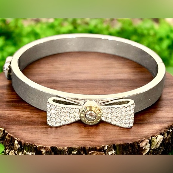 Henri Bendel Jewelry - Henri Bendel Silver Tone Hinged Bangle Bracelet & Crystal Pave Bow NWT, Vintage
